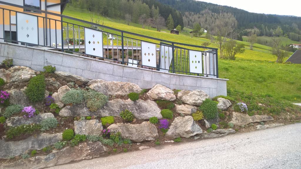 Gaestehaus Alberta Navis Exteriör bild